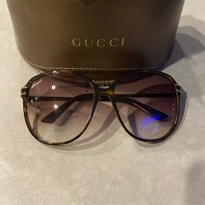 Gucci sunglasses
